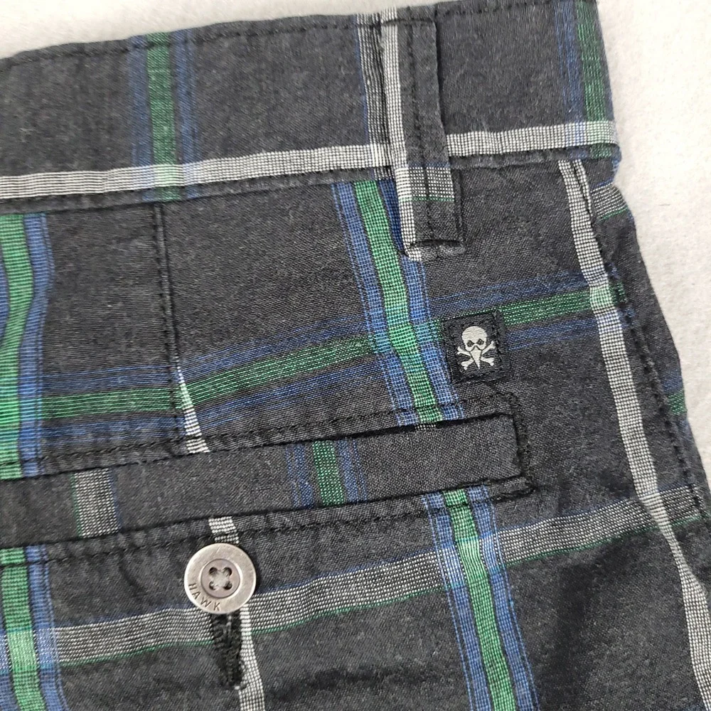Tony Hawk Shorts Men's 30 Gray Black Plaid Casual Regular Fit Cotton Blend Chino
